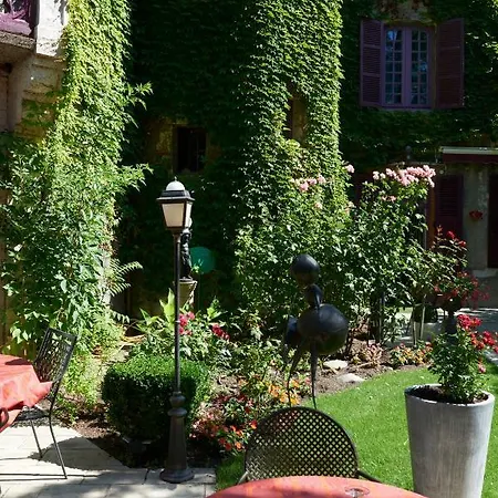 Le Grenier à Sel Hotel 4*